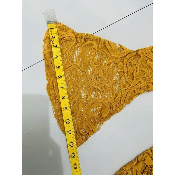 Vintage Women's Y2K Lace Crochet Lace Top Size L Bell Sleeve Boho Fairy Hippie - Picture 12 of 13